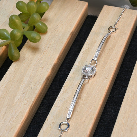 Eternal Glow · 1ct Moissanite Equestrian Bracelet · Adjustable · Sterling Silver