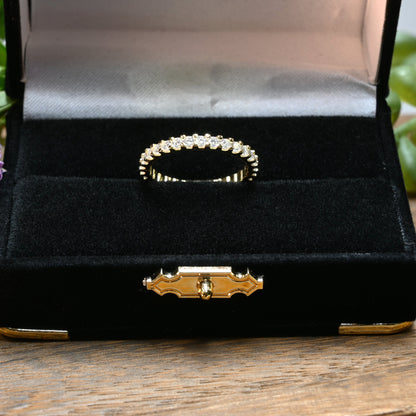 Eternal Glow · Eternity Moissanite Band · Sterling Silver · Size 7