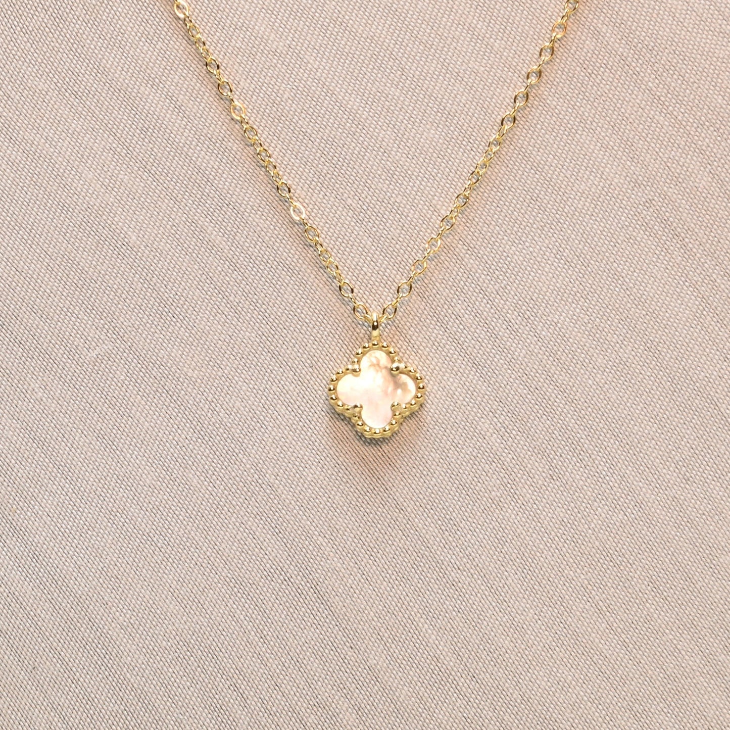 Ever-Bloom · Double-Sided Clover Necklace · Mother of Pearl · 18K Gold Over
