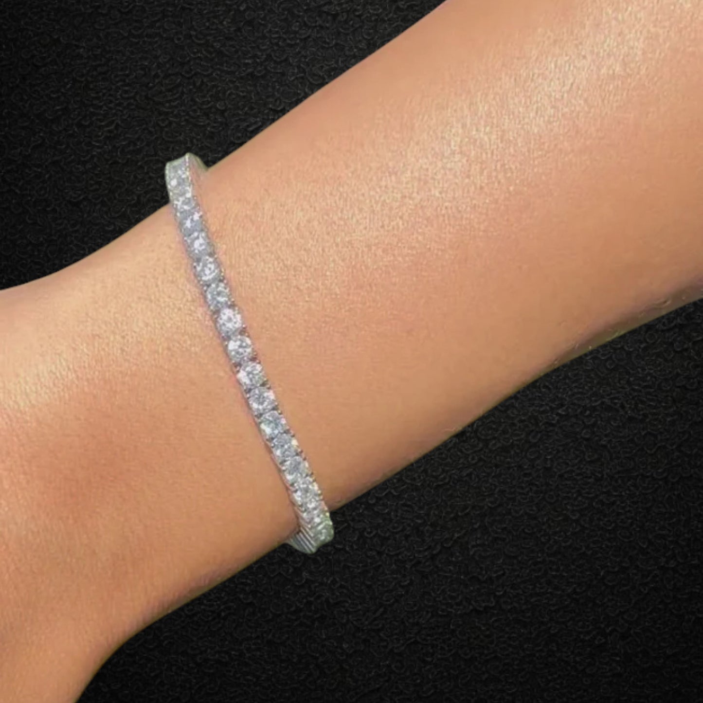 Eternal Glow · 3 mm / 7 in Moissanite Tennis Bracelet · 925 Sterling Silver