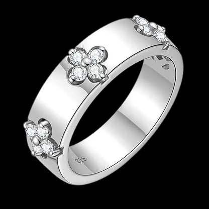 Ever-Bloom · Moissanite Clover Band · Sterling Silver