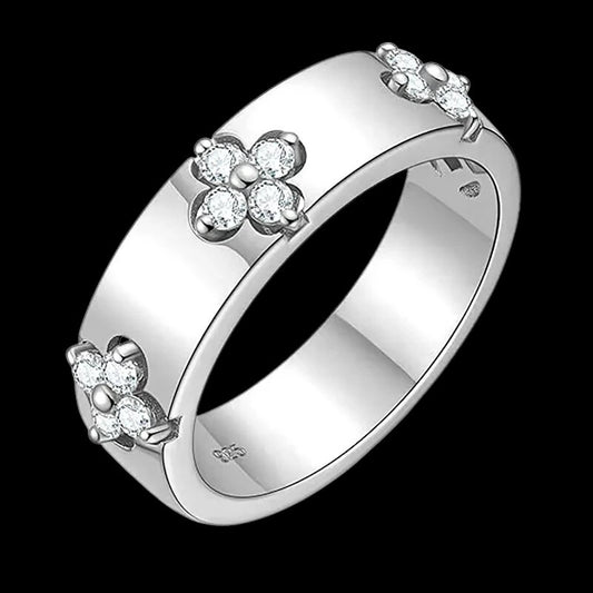 Ever-Bloom · Moissanite Clover Band · Sterling Silver